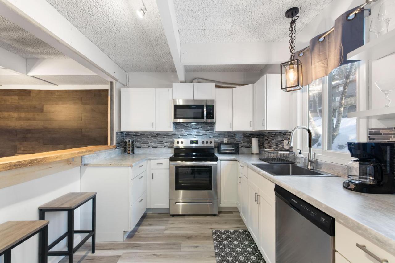 Vermont Getaway! Newly Renovated! Stratton Valley Екстер'єр фото